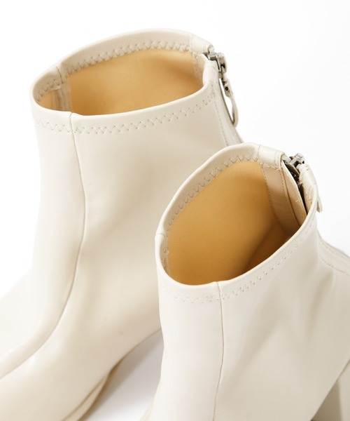 AS KNOW AS plus（アズノゥアズプラス）の「スクエアストレッチブーツ（ブーツ・レディース・アイボリー/ブラック/グリーン/ブルー/ピンク・M/L）」の13枚目の写真