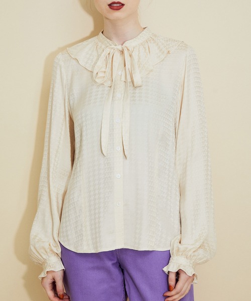 MADEMOISELLE ROPE'(マドモアゼル ロペ)の「<春まで使える>千鳥格子フリルリボンブラウス(シャツ/ブラウス・レディース・ホワイト系その他2/ミント・38)」の3枚目の写真