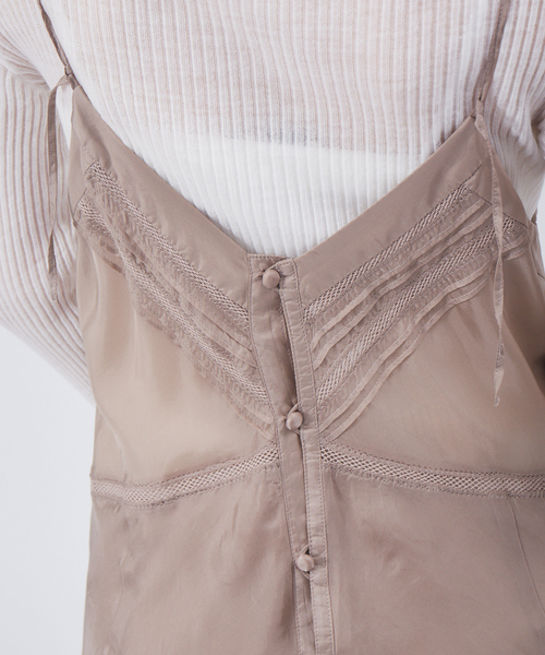 Rouge vif（ルージュヴィフ）の「キュプラキャミワンピース（ワンピース・レディース・ブラック/ベージュ/ブラウン・フリー）」の5枚目の写真