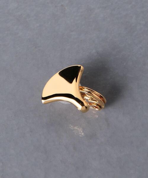 IRIS47（イリスフォーセブン）の「＜IRIS 47（イリス フォーセブン）＞GINKGO イヤリング（イヤリング・レディース・ゴールド/シルバー・FREE）」の4枚目の写真