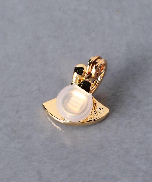 IRIS47（イリスフォーセブン）の「＜IRIS 47（イリス フォーセブン）＞GINKGO イヤリング（イヤリング・レディース・ゴールド/シルバー・FREE）」の5枚目の写真