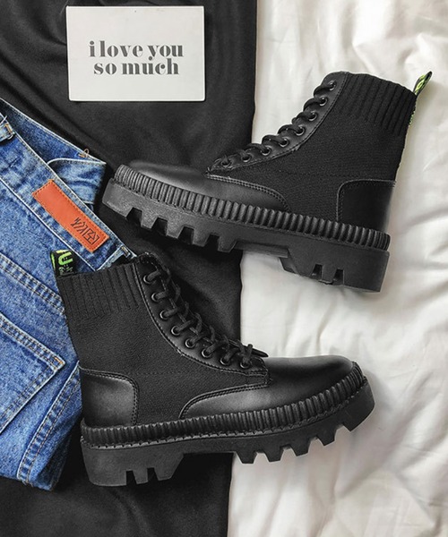 aimoha（アイモハ）の「レースアップ厚底ブーツ（ブーツ・メンズ・ブラック・26.5cm/26.0cm/27.0cm/25.5cm/25.0cm/24.5cm）」の15枚目の写真