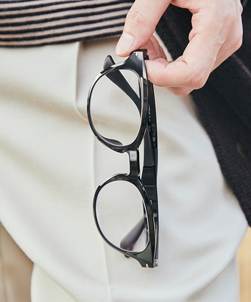 UNITED ARROWS（ユナイテッドアローズ）の「ボストン型 めがね｜Zoff｜UNITED ARROWS  (ゾフ｜ユナイテッドアローズ)（メガネ・レディース・ブラウン系その他/ライトオリーブ/ブラック・FREE）」の7枚目の写真