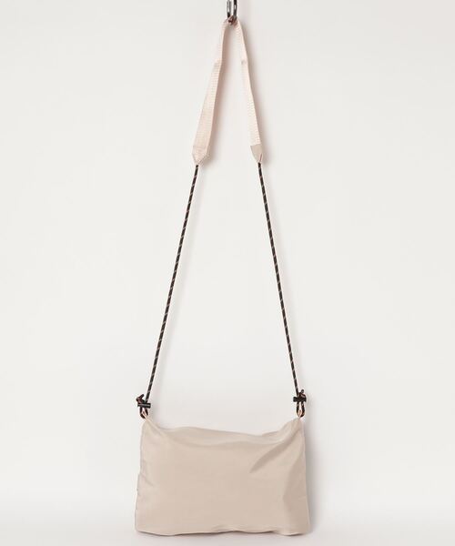 TAIKAN（テイケン）の「【TAIKAN / テイケン】SACOCHE BAG LARGE  / サコッシュ（ショルダーバッグ・メンズ・ベージュ・LARGE）」の11枚目の写真