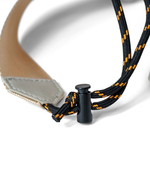 TAIKAN（テイケン）の「【TAIKAN / テイケン】SACOCHE BAG LARGE  / サコッシュ（ショルダーバッグ・メンズ・ベージュ・LARGE）」の6枚目の写真