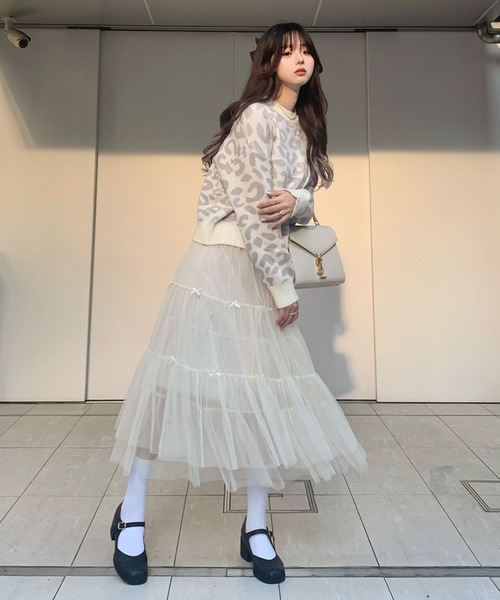 titty＆Co. PETIT by poyo（ティティーアンドコープティバイポヨ）の「【ファッションインフルエンサーPOYO×titty&Co.PETIT】ビックアニマルニットプルオーバー（ニット/セーター・レディース・ホワイト・FREE）」の7枚目の写真