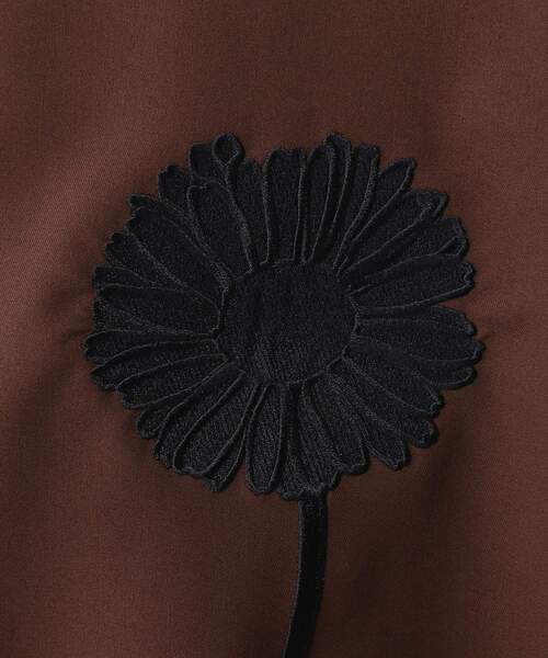 tk.TAKEO KIKUCHI（ティーケータケオキクチ）の「◆シルエットフラワーエンブロシャツ（シャツ/ブラウス・メンズ・オフホワイト/ブラック/ブラウン系・02/03）」の10枚目の写真