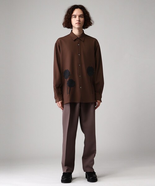 tk.TAKEO KIKUCHI（ティーケータケオキクチ）の「◆シルエットフラワーエンブロシャツ（シャツ/ブラウス・メンズ・オフホワイト/ブラック/ブラウン系・02/03）」の11枚目の写真