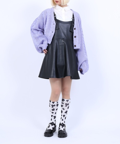 PUNYUS(プニュズ)の「クロップドケーブルニットカーディガン(カーディガン/ボレロ・レディース・ブラック/ライム/アイボリー/ライトパープル・1/2/4/3)」の21枚目の写真