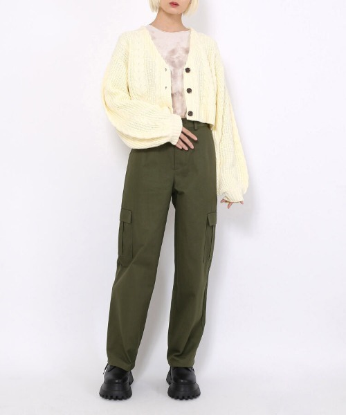 PUNYUS(プニュズ)の「クロップドケーブルニットカーディガン(カーディガン/ボレロ・レディース・ブラック/ライム/アイボリー/ライトパープル・1/2/4/3)」の6枚目の写真