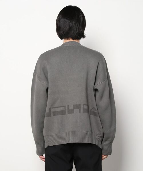 LUSOR（ルーソル）の「LUSOR（ルーソル） Wジャカードロゴカーディガン（カーディガン/ボレロ・メンズ・ブルーグレー/チャコール/ライトグレー・LARGE/MEDIUM）」の4枚目の写真