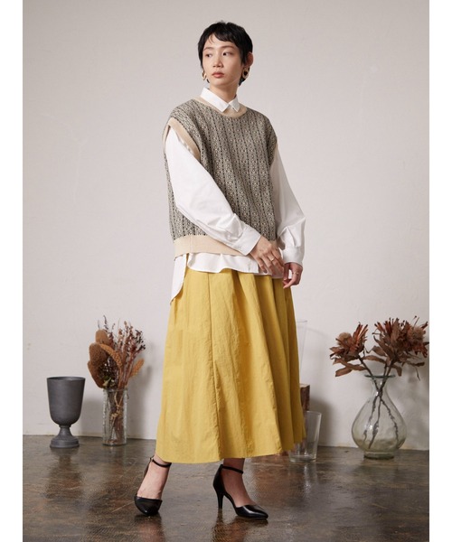 armonia(アルモニーア)の「armonia.後ろリボンジャガードニットベスト(ベスト・レディース・ベージュ/ブルー・FREE)」の22枚目の写真