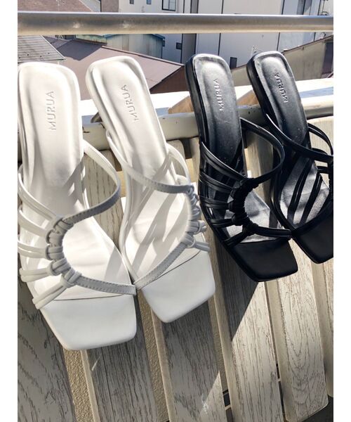 MURUA（ムルーア）の「ウェーブタイサンダル（サンダル・レディース・ホワイト/ブラック・35/36/37）」の7枚目の写真