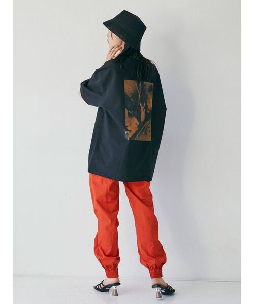 MURUA（ムルーア）の「ウェーブタイサンダル（サンダル・レディース・ホワイト/ブラック・35/36/37）」の17枚目の写真