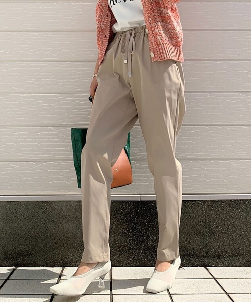 Q(キュー)の「T/Cツイルイージパンツ(その他パンツ・レディース・ブラック/ベージュ/オリーブ・MEDIUM)」の3枚目の写真