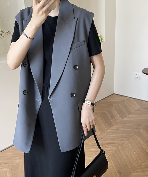 Ulysses（ユリシス）の「テーラードノースリーブジャケット（ベスト・レディース・グレー/ブラック/ベージュ・M/L）」の17枚目の写真