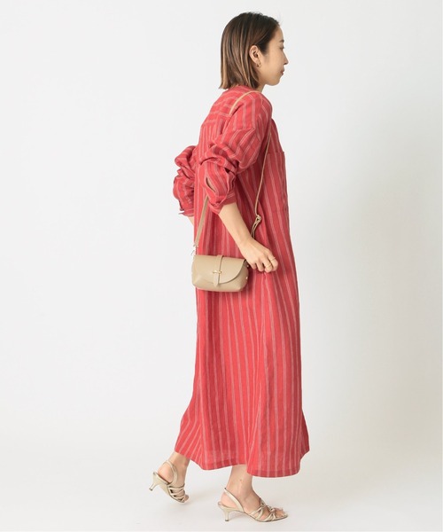 journal standard L'essage（ジャーナルスタンダードレサージュ）の「60リネンVネックワンピース◆（ワンピース・レディース・ホワイト系その他/ネイビー/オリーブ/レッド系その他・38/36）」の5枚目の写真