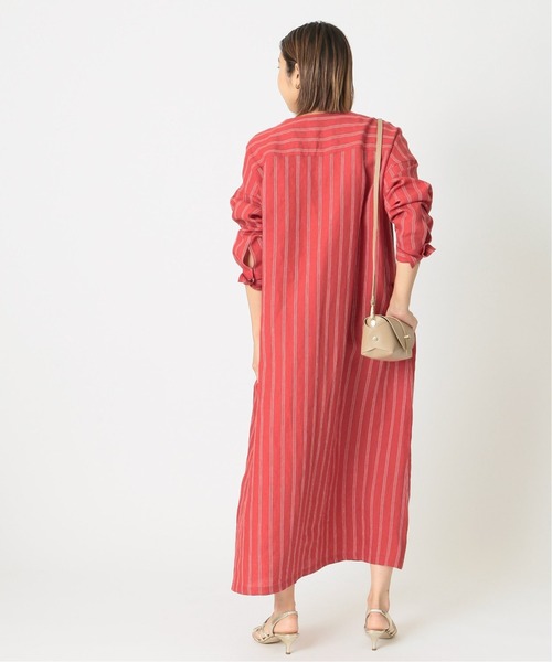 journal standard L'essage（ジャーナルスタンダードレサージュ）の「60リネンVネックワンピース◆（ワンピース・レディース・ホワイト系その他/ネイビー/オリーブ/レッド系その他・38/36）」の7枚目の写真