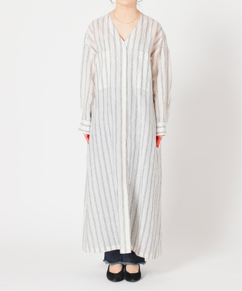 journal standard L'essage（ジャーナルスタンダードレサージュ）の「60リネンVネックワンピース◆（ワンピース・レディース・ホワイト系その他/ネイビー/オリーブ/レッド系その他・38/36）」の20枚目の写真