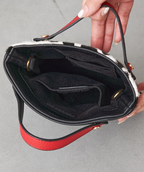 Pal collection（パルコレクション）の「ハラコ風エコバック付スマホポシェット（ショルダーバッグ・レディース・ホワイト/ブラック系その他2/ホワイト系その他/ブラウン・FREE）」の15枚目の写真