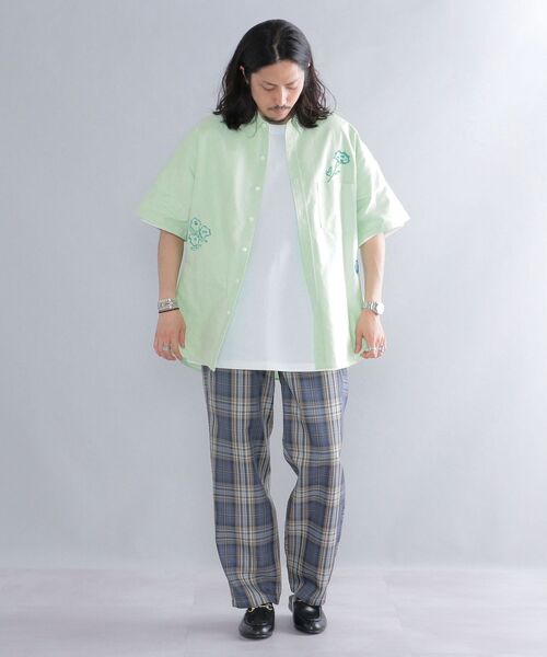 SHIPS(シップス)の「*SHIPS: ROOTS ビッグシルエット フラワー エンブロイダリー ボタンダウン ショートスリーブ シャツ(シャツ/ブラウス・メンズ・オリーブ/ブルー/ライトグリーン/ロイヤルブルー・MEDIUM/LARGE/X-LARGE)」の5枚目の写真