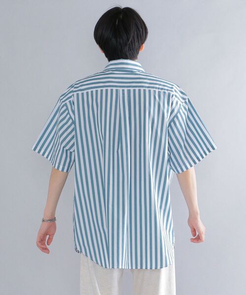 SHIPS(シップス)の「*SHIPS: ROOTS ビッグシルエット フラワー エンブロイダリー ボタンダウン ショートスリーブ シャツ(シャツ/ブラウス・メンズ・オリーブ/ブルー/ライトグリーン/ロイヤルブルー・MEDIUM/LARGE/X-LARGE)」の16枚目の写真