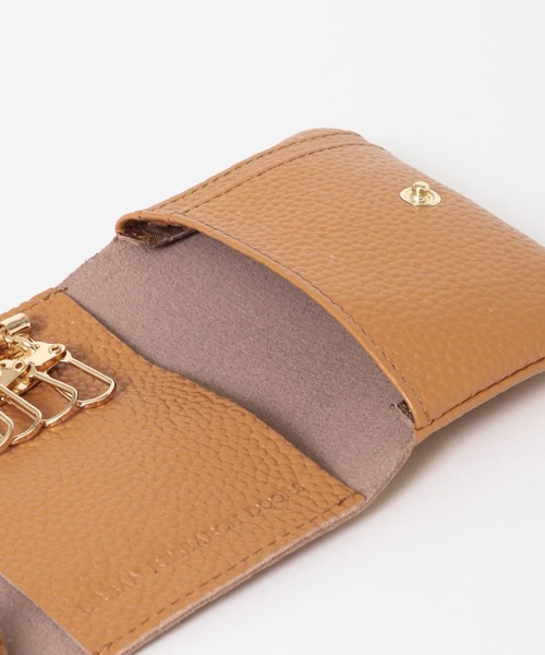 URBAN RESEARCH DOORS（アーバンリサーチドアーズ）の「マルチミニウォレット（財布・レディース・ベージュ系その他/キャメル・ONE）」の7枚目の写真