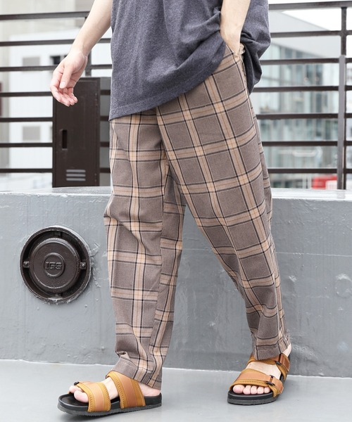 8(eight)(エイト)の「チェックワイドテーパードパンツ(チノパンツ・メンズ・アイボリー/ブラック系その他/グレー系その他/ブラウン/ブラック系その他2/チャコール/ベージュ・LARGE/MEDIUM)」の21枚目の写真