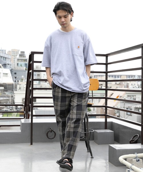 8(eight)(エイト)の「チェックワイドテーパードパンツ(チノパンツ・メンズ・アイボリー/ブラック系その他/グレー系その他/ブラウン/ブラック系その他2/チャコール/ベージュ・LARGE/MEDIUM)」の19枚目の写真