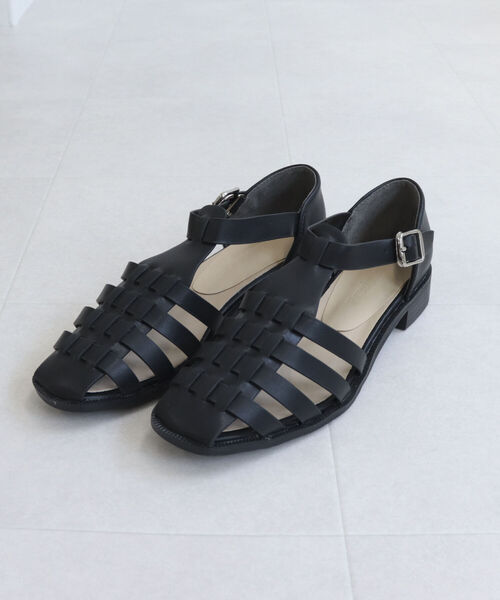 fredy emue(フレディエミュ)の「フラットスクエア グルカサンダル(サンダル・レディース・ブラック/オフホワイト・S/M/L)」の11枚目の写真