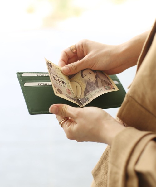 mieno（ミエノ）の「[mieno]牛革レザーマネークリップ（コインケース・レディース・ダークブラウン/ウッド/グリーン/ブラック/ブラウン・FREE）」の12枚目の写真