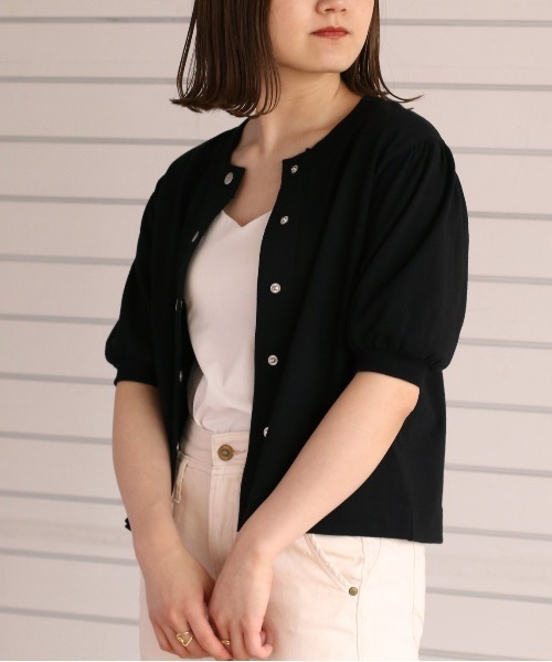 cepo(セポ)の「パフカットカーディガン(カーディガン/ボレロ・レディース・ブラック/オフホワイト/オレンジ/グリーン・M)」の10枚目の写真