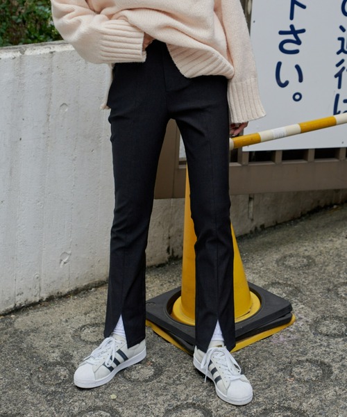 Auntie Rosa Holiday(アンティローザホリデー)の「ストレッチセンタースリットスラックス / サイズ展開あり(スラックス・レディース・ブラック/ピンク/グリーン・SMALL/MEDIUM)」の6枚目の写真