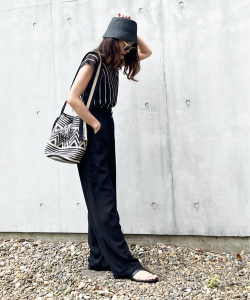 y/m by Yukie（イムバイユキエ）の「ストライプノースリニットトップス（Tシャツ/カットソー・レディース・ブラック・FREE）」の6枚目の写真