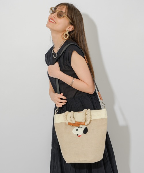Paradise Picnic（パラダイスピクニック）の「スヌーピー/JUTE サガラ ラウンドバッグ（トートバッグ・レディース・ホワイト/アイボリー・FREE）」の16枚目の写真