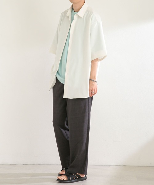 SENSE OF PLACE by URBAN RESEARCH（センスオブプレイスバイアーバンリサーチ）の「『セットアップ対応』 エクストラルーズシャツ(5分袖)（シャツ/ブラウス・メンズ・ホワイト/ブラック/ライトベージュ・MEDIUM/LARGE）」の5枚目の写真