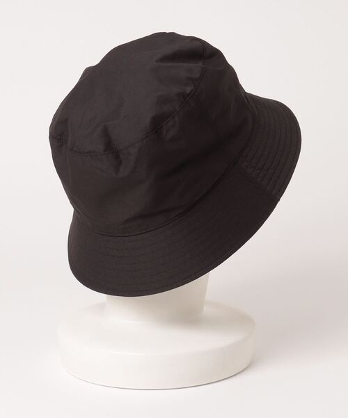 KIJIMA TAKAYUKI（キジマ　タカユキ）の「SHELTECH BUCKET HAT（ハット・メンズ・ホワイト/ブラック・2/3）」の3枚目の写真