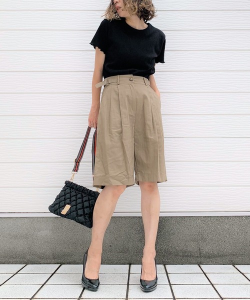 Q(キュー)の「タックハーフパンツ(その他パンツ・レディース・オリーブ/ベージュ・MEDIUM)」の11枚目の写真