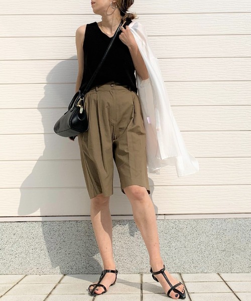 Q(キュー)の「タックハーフパンツ(その他パンツ・レディース・オリーブ/ベージュ・MEDIUM)」の18枚目の写真