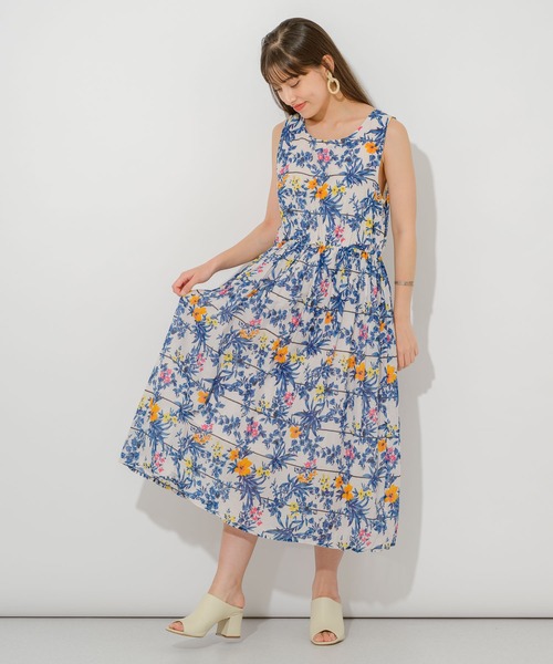 Paradise Picnic(パラダイスピクニック)の「綿ボイル花柄ワンピース(ワンピース・レディース・ブラック/ホワイト/イエロー・FREE)」の2枚目の写真