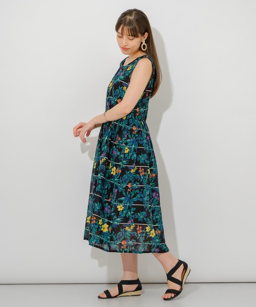 Paradise Picnic(パラダイスピクニック)の「綿ボイル花柄ワンピース(ワンピース・レディース・ブラック/ホワイト/イエロー・FREE)」の10枚目の写真