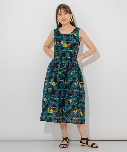 Paradise Picnic(パラダイスピクニック)の「綿ボイル花柄ワンピース(ワンピース・レディース・ブラック/ホワイト/イエロー・FREE)」の12枚目の写真