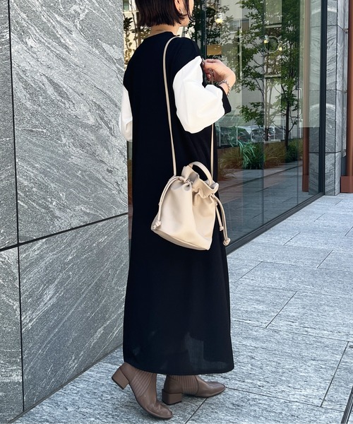 Chez toi（シェトワ）の「袖布帛ハギ7分袖ワンピース（ワンピース・レディース・ブラック/ベージュ/カーキ・FREE）」の10枚目の写真