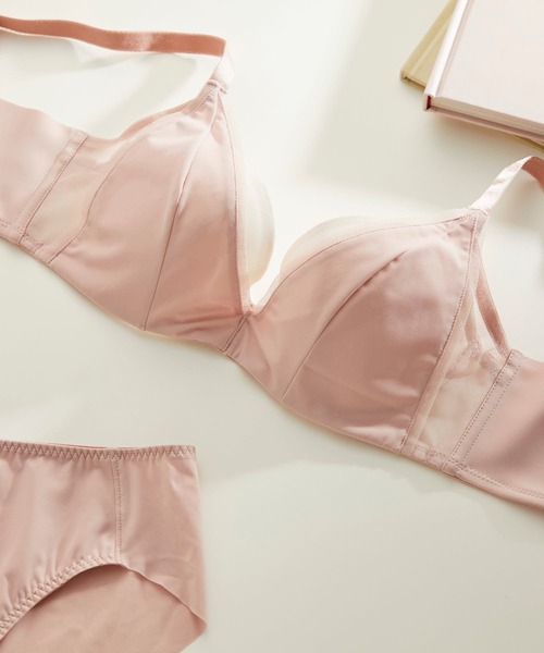 une nana cool（ウンナナクール）の「【脇高で背中スムージングブラジャー】さあ、わたし シンプル（ブラジャー・レディース・ライトベージュ/グレー/ブラック/ブルー/ライトブラウン/ワイン/ラベンダー/ピンクベージュ/エメラルドブルー/チャコールグレー/オリーブ/ネイビー/テラコッタ/ミント/ブルーグリーン/レッド・E65/F70/C65/F80/B70/D70/E80/C75/B75/E70/G80/D75/E75/B65/D80/C80/G70/C70/D65/G75/F75/F65）」の15枚目の写真