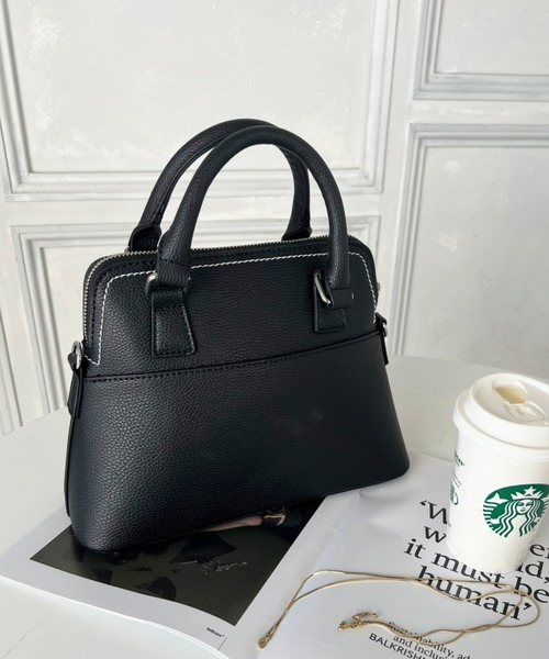 moment+（モーメントプラス）の「ショルダーステッチボストンハンドバッグ（ハンドバッグ・レディース・ブラック/アイボリー/ブラウン・FREE）」の9枚目の写真