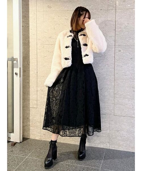 EATME(イートミー)の「フェイクファーショートコート(その他アウター・レディース・ブラック/ベージュ/アイボリー・FREE)」の14枚目の写真