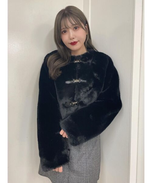 EATME(イートミー)の「フェイクファーショートコート(その他アウター・レディース・ブラック/ベージュ/アイボリー・FREE)」の19枚目の写真