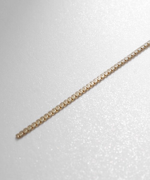 COCOSHNIK(ココシュニック)の「K10ベネフラット フックピアス(ピアス(両耳用)・レディース・ホワイト系その他7・00)」の2枚目の写真