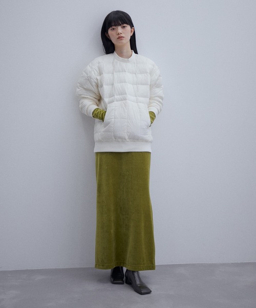 ADAM ET ROPE'（アダムエロペ）の「【TAION】CREWNECK DOWNプルオーバー（その他トップス・レディース・ホワイト/ブラック/パープル系その他/カーキ・S/L）」の7枚目の写真