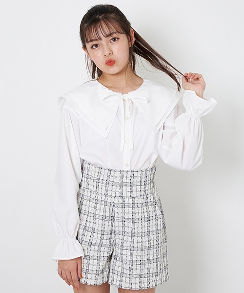 LOVETOXIC（ラブトキシック）の「BIGカラーブラウス（シャツ/ブラウス・キッズ・オフホワイト/マルチ・S/M/L）」の2枚目の写真